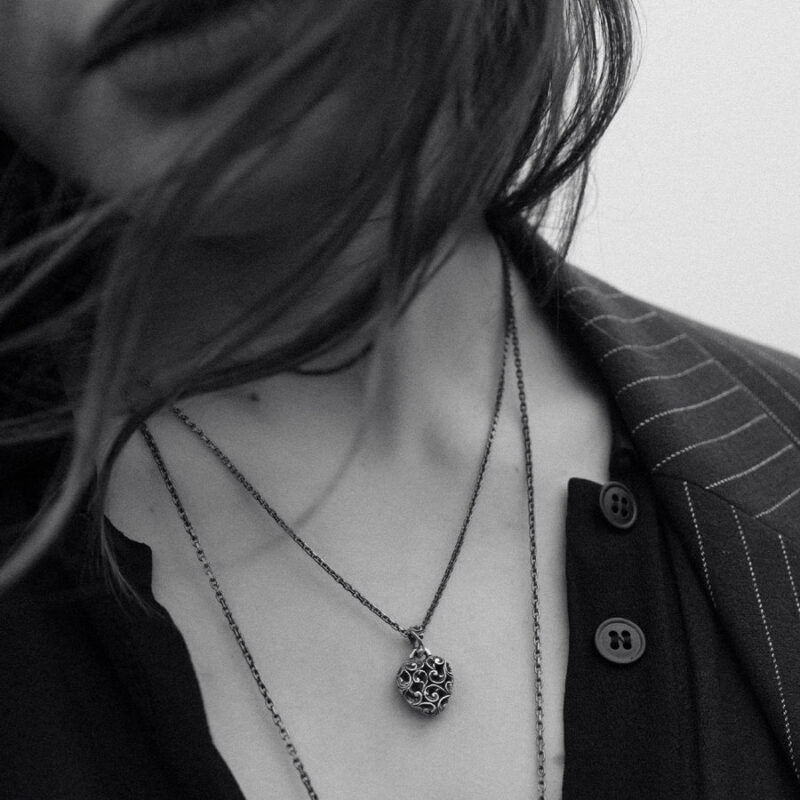 Girocollo SHAKTI CUORE MINI mm 12 intarsiato a mano lunghezza regolabile