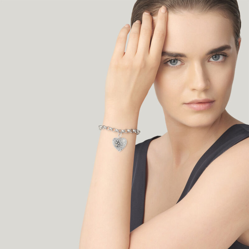 Bracciale CHARM CUORE con FIORE lunghezza cm 20 regolabile