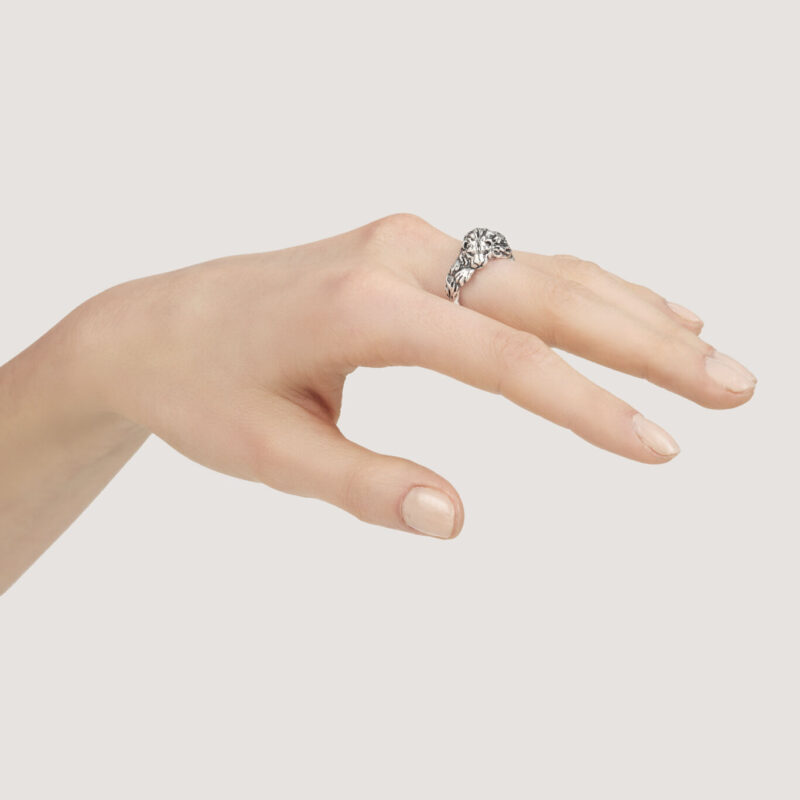 Anello LEONE misura 18